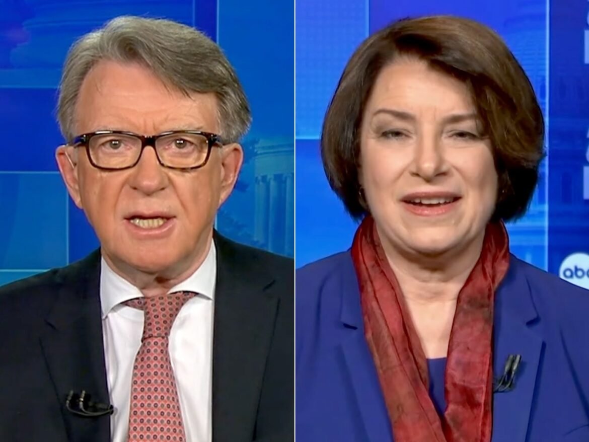 क्लोबुचर कहती है क्लोबुचर कहती है