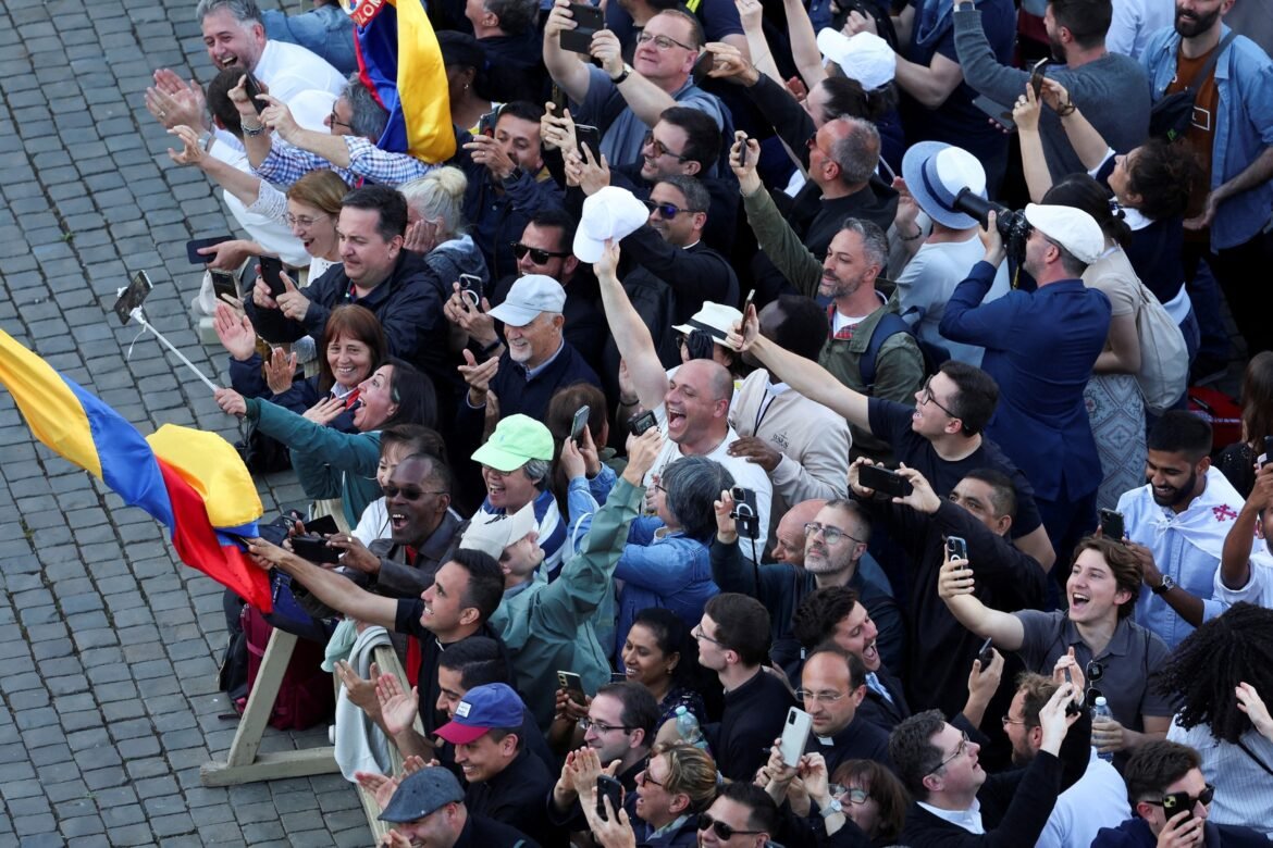 पोप लियो XIV प्रतिक्रियाएं: अमेरिकी, वैश्विक नेता शिकागो मूल के लिए खुश हैं