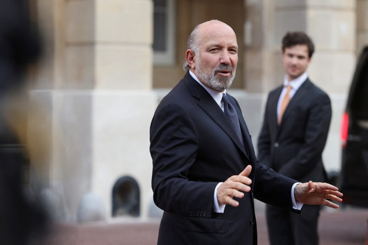 ट्रम्प का कहना है कि चीन व्यापार सौदा 'किया जाता है, लेकिन' अंतिम अनुमोदन 'के अधीन