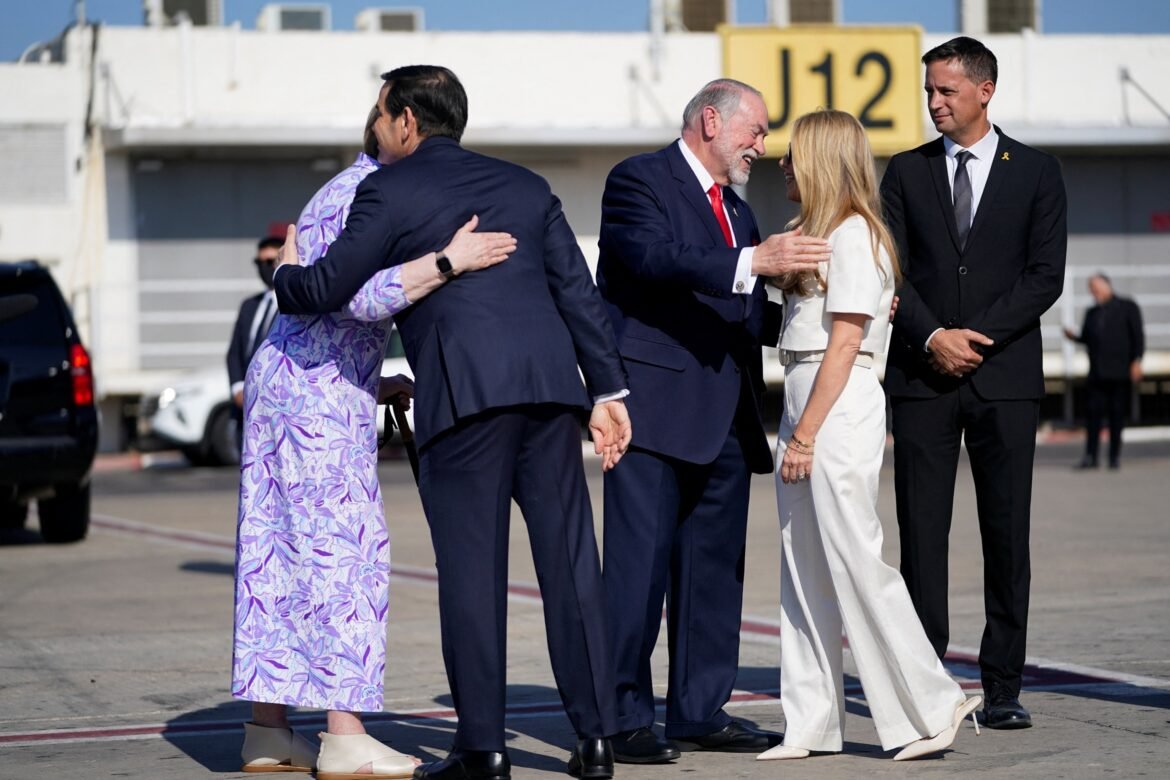 हमास युद्ध, गाजा सिटी ऑपरेशन पर नेतन्याहू की बैठक से पहले इज़राइल में रुबियो लैंड्स